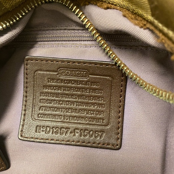 Coach purse - Picture 5 of 6